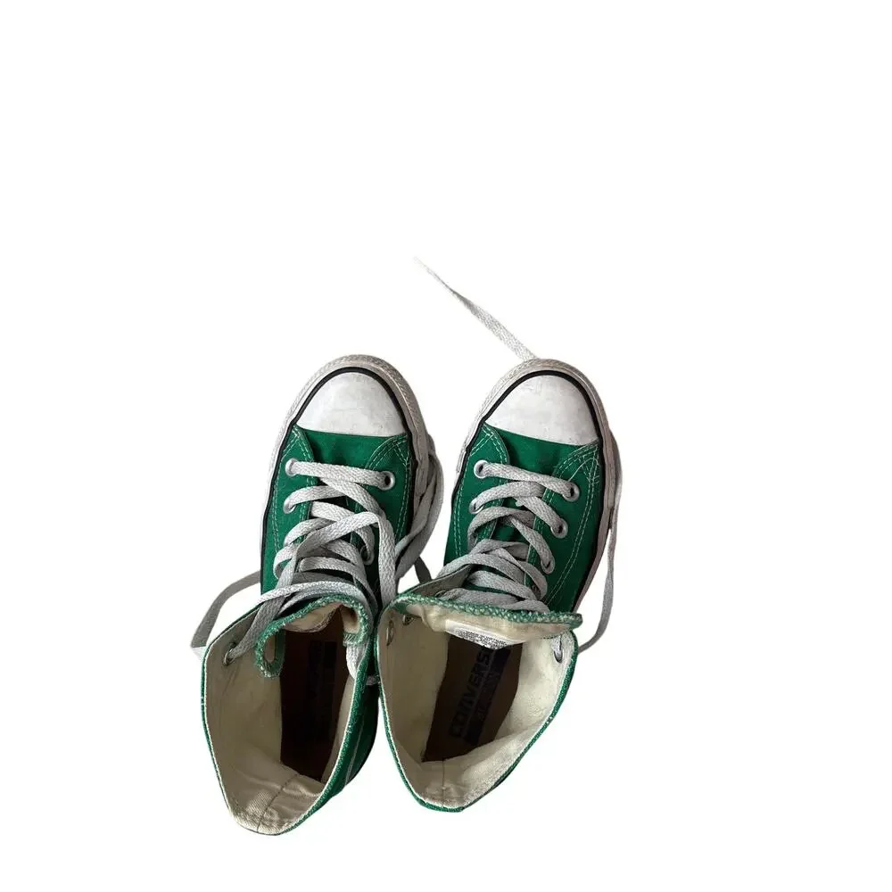 Converse ships from